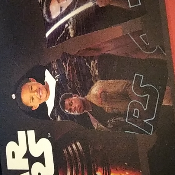 Star Wars Hooded towel wrap, great for the Bath, Pool, Beach or chilly nights - Picture 3 of 5